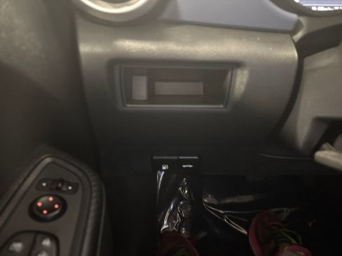 Used 2023 Nissan Versa SV image 22