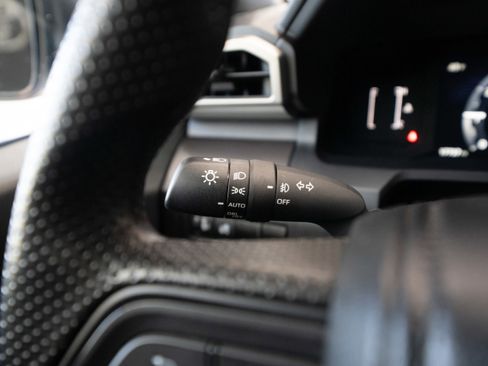 Used 2024 Toyota Tacoma SR5 image 13