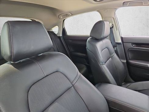 Used 2024 Honda Civic EX-L image 20
