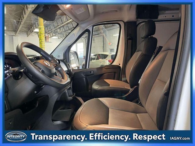 Used 2025 RAM ProMaster 2500 w/ Convenience Group FWD image 18