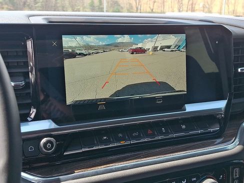 Used 2024 Chevrolet Silverado 1500 RST image 18