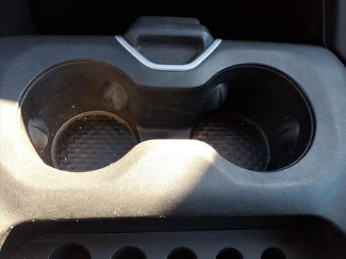 Used 2020 RAM 1500 Big Horn image 24