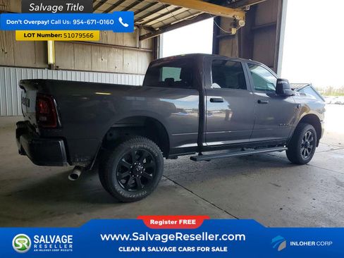Used 2025 RAM 2500 Big Horn AWD/4WD image 4