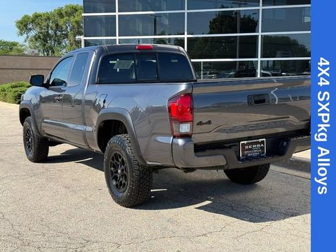 Used 2021 Toyota Tacoma SR w/ SX Package AWD/4WD image 5