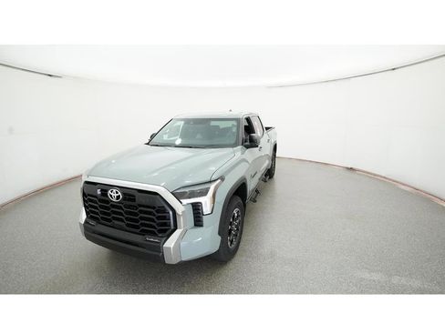 New 2025 Toyota Tundra SR5 AWD/4WD image 16
