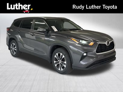 Certified 2024 Toyota Highlander XLE