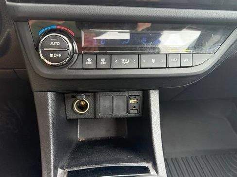 Used 2016 Toyota Corolla S FWD image 23