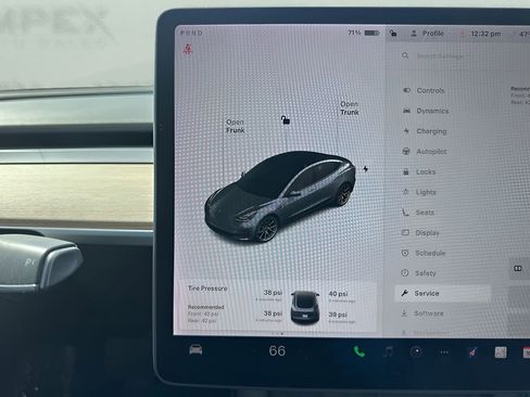Used 2021 Tesla Model 3 Long Range image 23