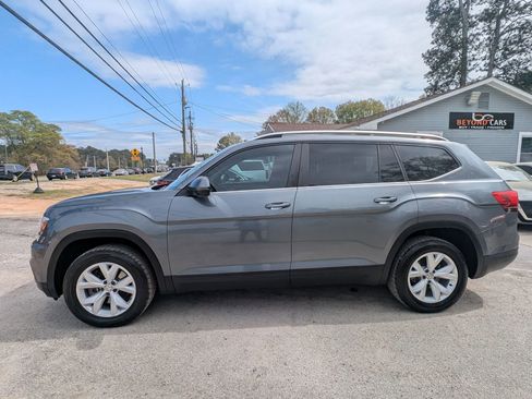 Used 2018 Volkswagen Atlas SE image 3