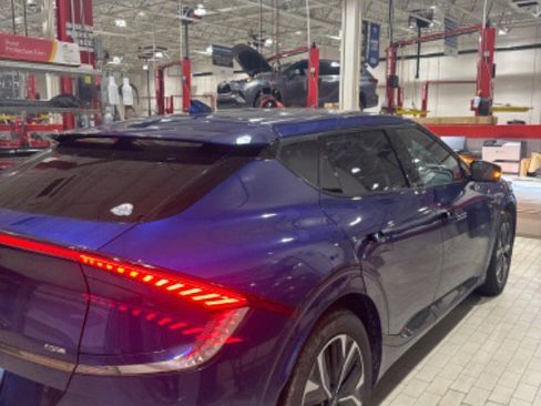 Used 2023 Kia EV6 GT-Line image 41