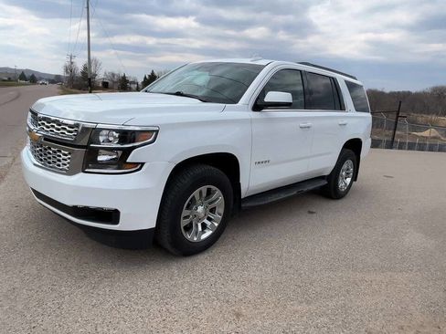 Used 2019 Chevrolet Tahoe LT image 4