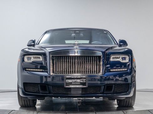 Used 2018 Rolls-Royce Ghost RWD image 48
