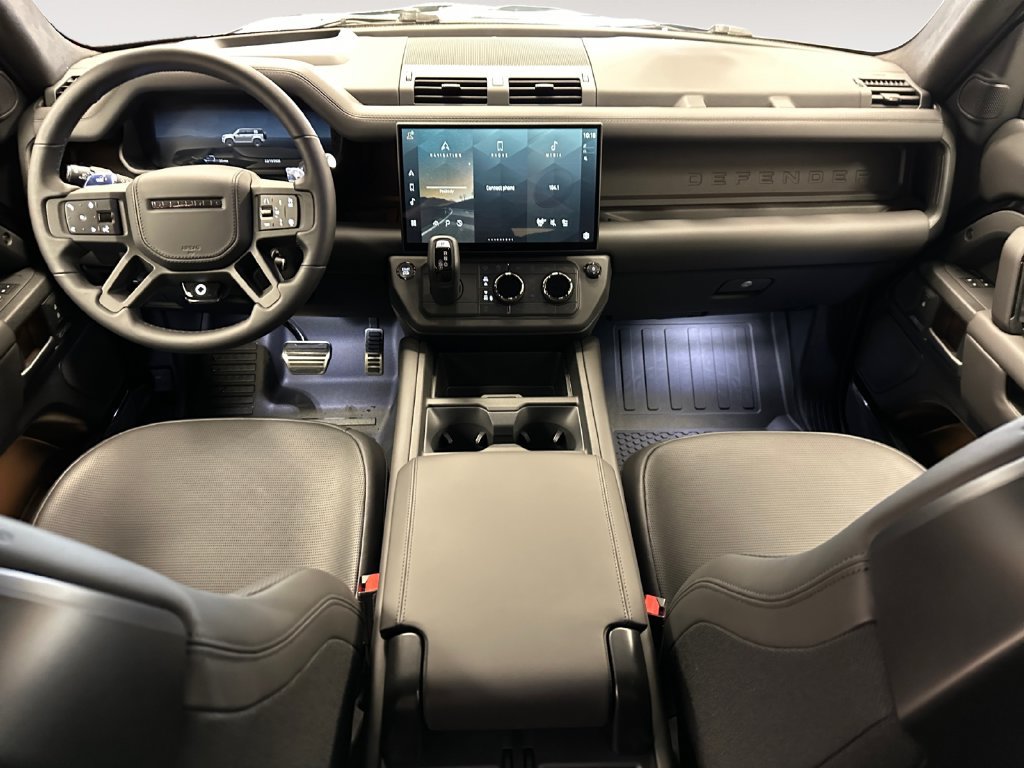 New 2026 Land Rover Defender 110 OCTA AWD/4WD image 10