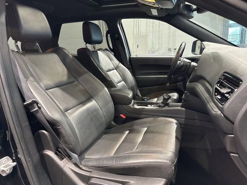 Used 2022 Dodge Durango GT image 32