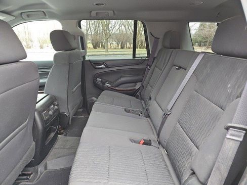 Used 2017 GMC Yukon SLE w/ Convenience Package image 17