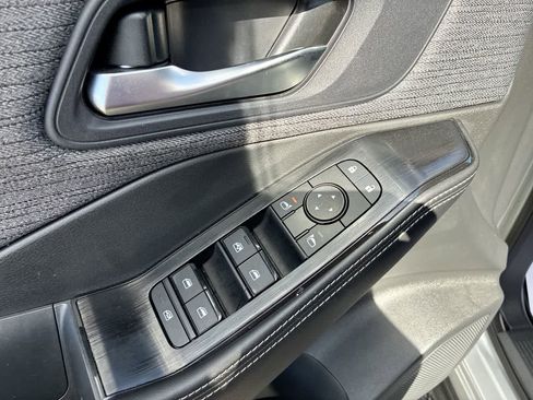 Used 2023 Nissan Rogue SV image 22