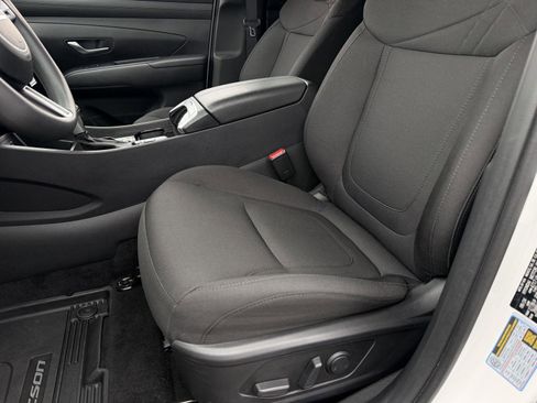 Certified 2025 Hyundai Tucson SEL image 11
