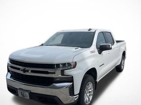 Used 2021 Chevrolet Silverado 1500 LT w/ Z71 Off-Road Package image 2