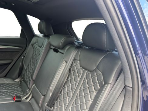 Used 2018 Audi SQ5 Premium Plus AWD/4WD image 16