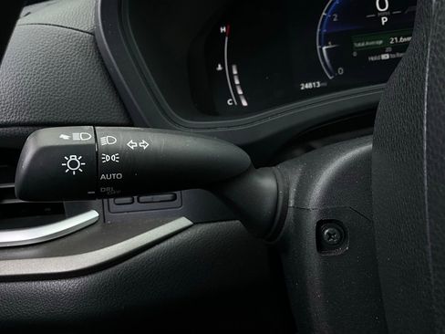 Used 2025 Toyota Grand Highlander XLE image 38