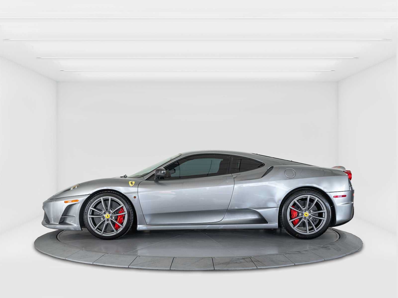 Used 2008 Ferrari F430 Scuderia RWD image 2