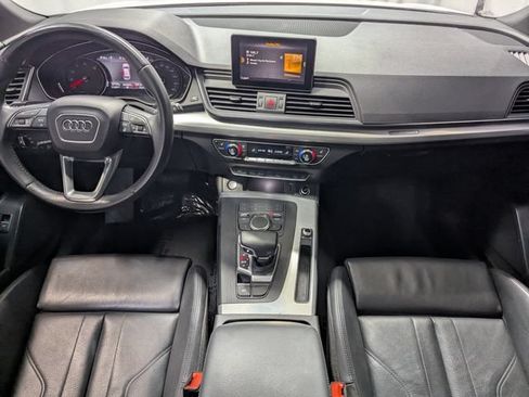 Used 2020 Audi Q5 2.0T Premium AWD/4WD image 6