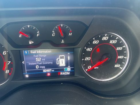 Used 2019 Chevrolet Camaro LT w/ Technology Package RWD image 11