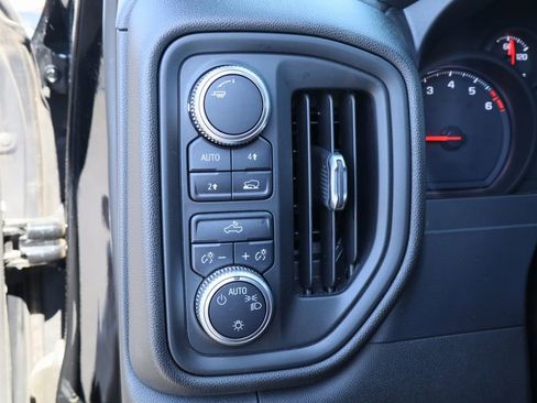 Used 2019 GMC Sierra 1500 4x4 Double Cab w/ Convenience Package image 12