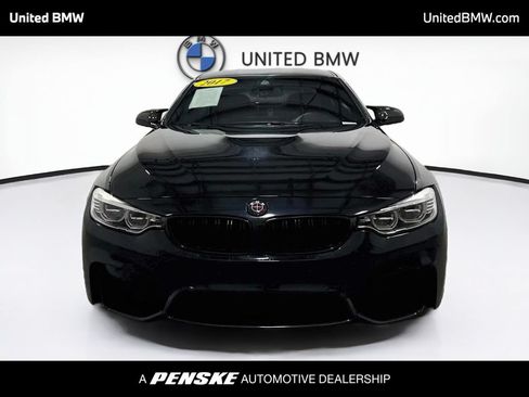 Used 2017 BMW M4 Coupe RWD image 2