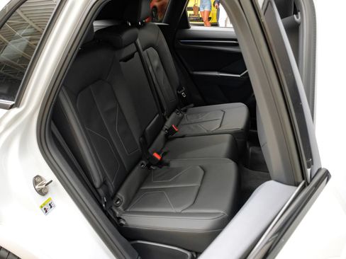 Used 2024 Audi Q3 2.0T Premium Plus AWD/4WD image 35