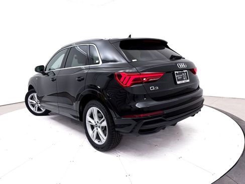 Used 2024 Audi Q3 2.0T Premium Plus w/ Premium Plus Package AWD/4WD image 2