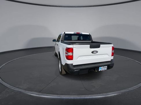 Used 2025 Ford Maverick XLT w/ Equipment Group 302A AWD/4WD image 7