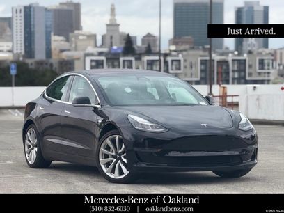 Used 2019 Tesla Model 3 Mid Range