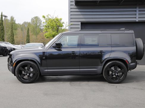 New 2026 Land Rover Defender 110 S AWD/4WD image 3