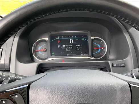 Used 2019 Honda Pilot Elite image 18