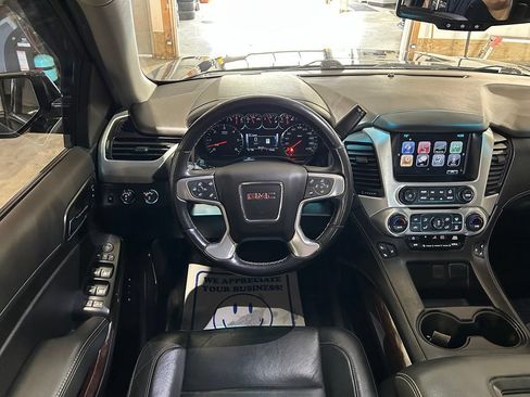 Used 2020 GMC Yukon SLT AWD/4WD image 34