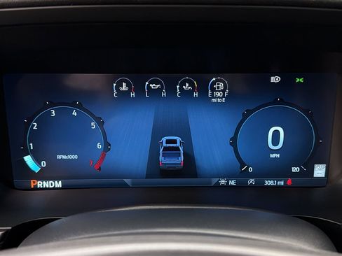 Used 2025 Ford F150 Lariat AWD/4WD image 26