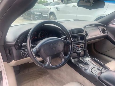 Used 1998 Chevrolet Corvette Convertible 2D image 7