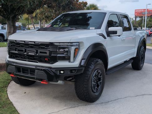 Used 2025 Ford F150 Raptor w/ Equipment Group 803A Raptor R AWD/4WD image 5