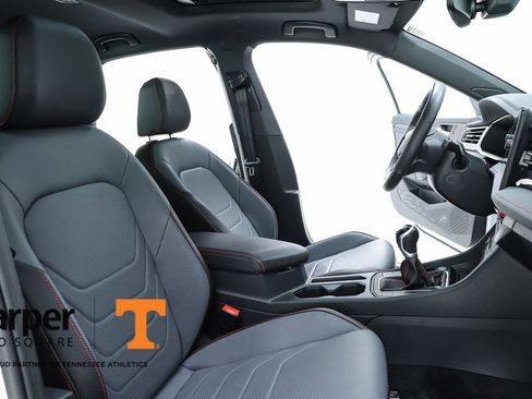 Used 2025 Volkswagen Jetta GLI Autobahn FWD image 72