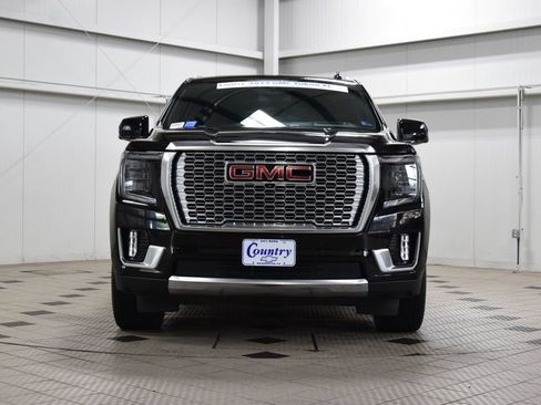 Used 2024 GMC Yukon XL Denali AWD/4WD image 2