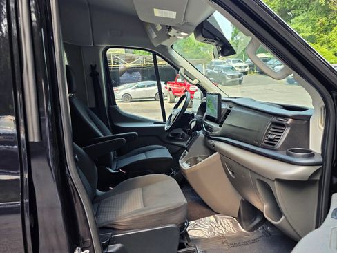 Used 2022 Ford Transit 350 XLT RWD image 30