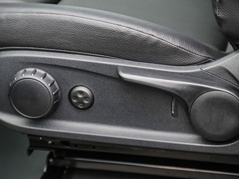 New 2024 Mercedes-Benz Sprinter 144 Cargo image 19