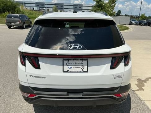 Used 2024 Hyundai Tucson SEL w/ Convenience Package FWD image 3