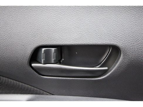 Used 2025 Nissan Kicks Play S image 20