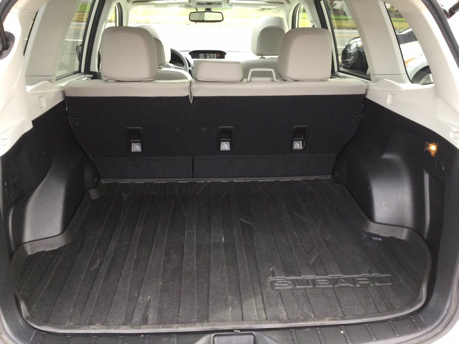 Used 2016 Subaru Forester 2.5i Limited AWD/4WD image 16