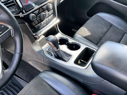 Used 2020 Jeep Grand Cherokee Altitude AWD/4WD image 14