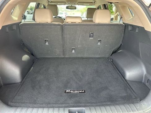 Used 2017 Hyundai Tucson SE Plus FWD image 7