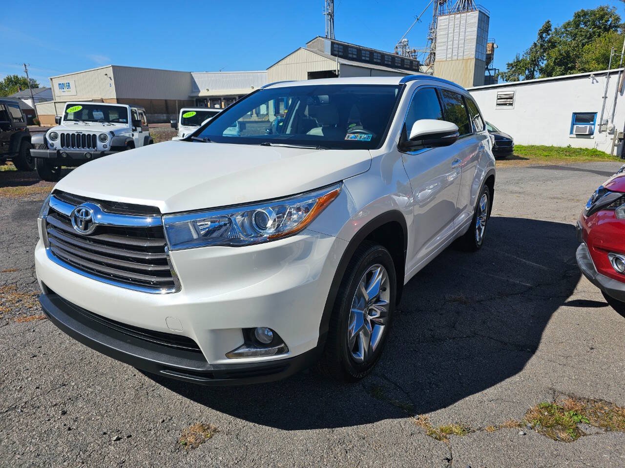 Used 2014 Toyota Highlander Limited AWD/4WD image 5