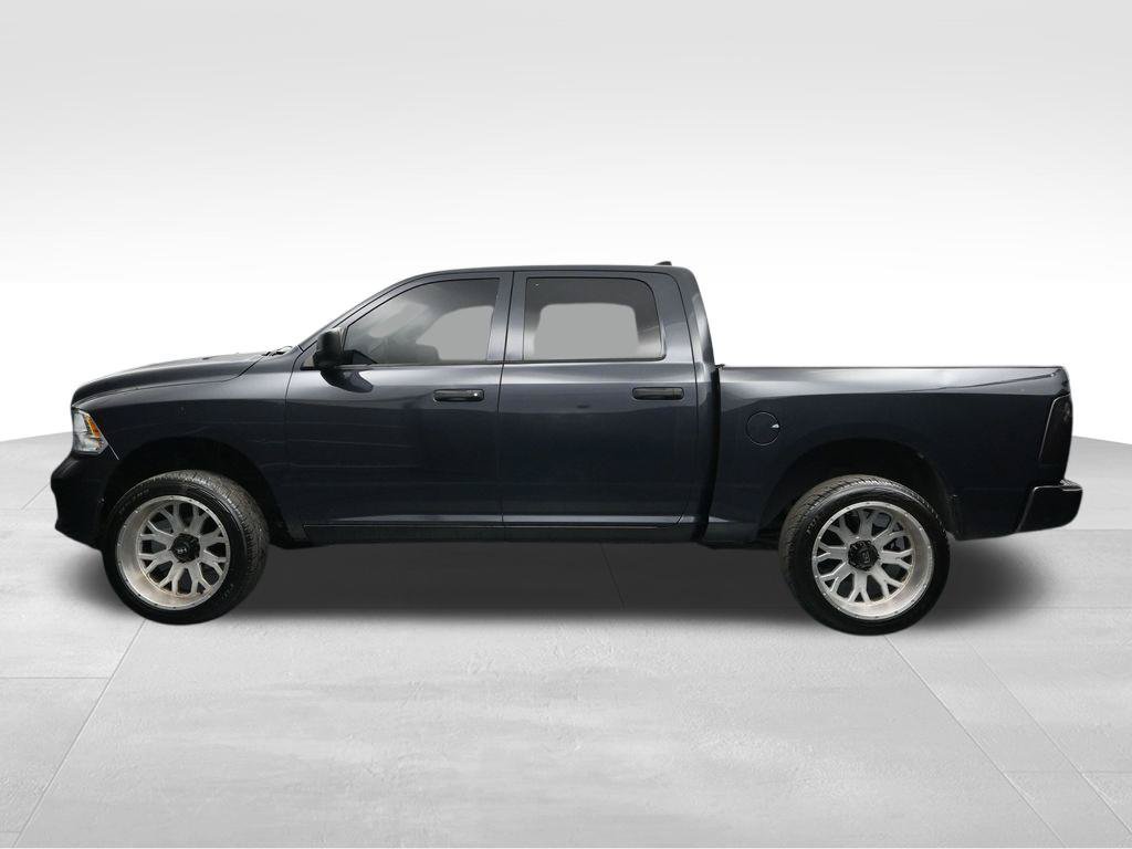 Used 2015 RAM 1500 Express AWD/4WD image 2